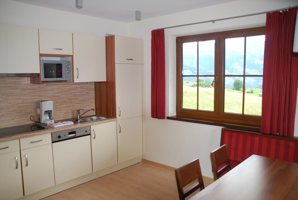 Apart Acasa Apartment Fiss Room photo